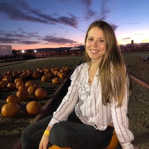 Meet your Posher, Celine